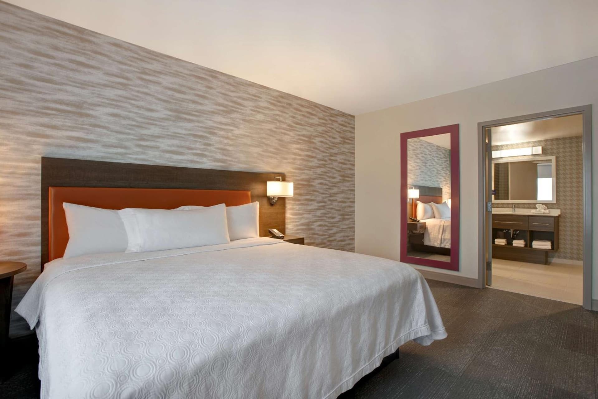 Home2 Suites By Hilton Carmel Indianapolis gallery photo in Carmel, IN — image 17