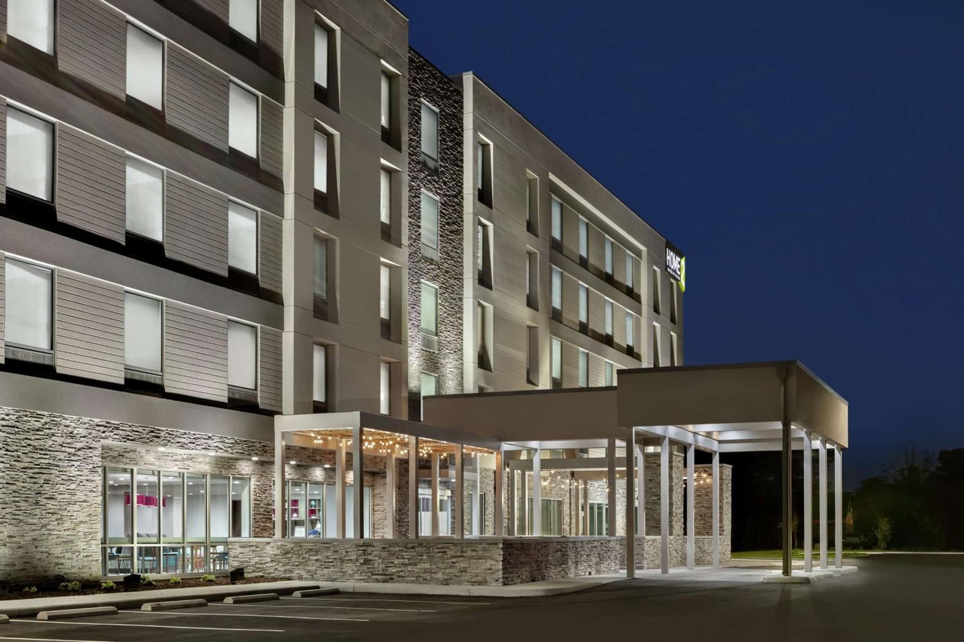 Home2 Suites By Hilton Norfolk Airport gallery photo in Norfolk, VA — image 15