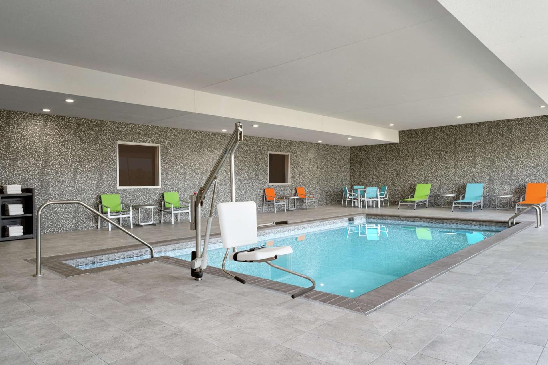 Home2 Suites By Hilton Norfolk Airport gallery photo in Norfolk, VA — image 43