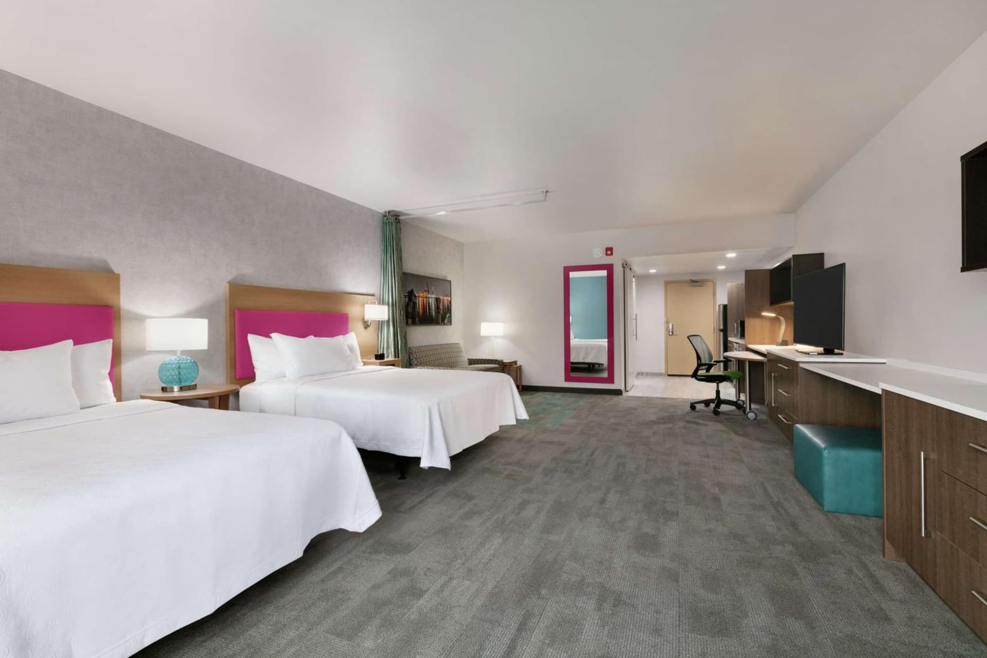 Home2 Suites By Hilton Norfolk Airport gallery photo in Norfolk, VA — image 9