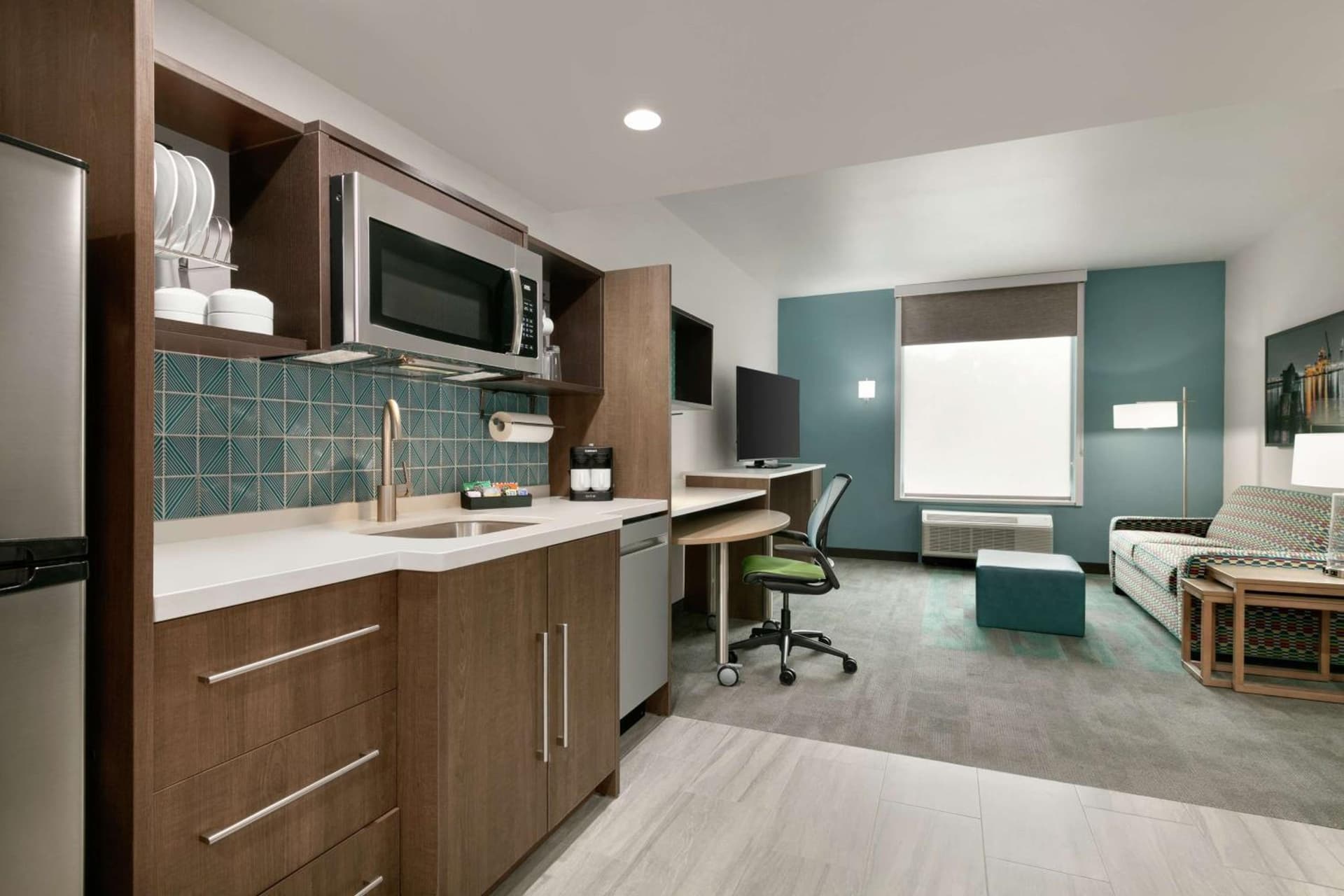 Home2 Suites By Hilton Norfolk Airport gallery photo in Norfolk, VA — image 21