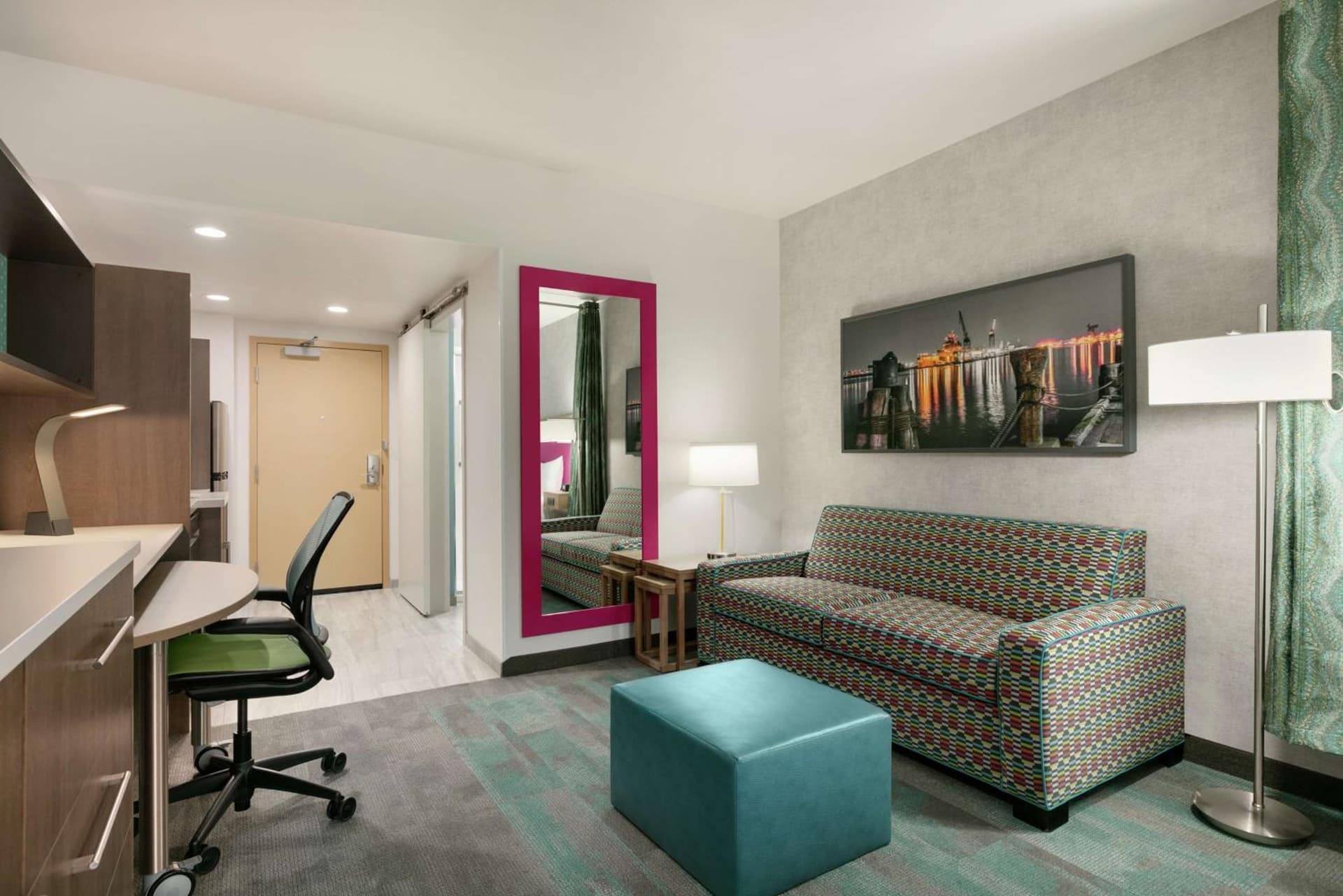Home2 Suites By Hilton Norfolk Airport gallery photo in Norfolk, VA — image 32