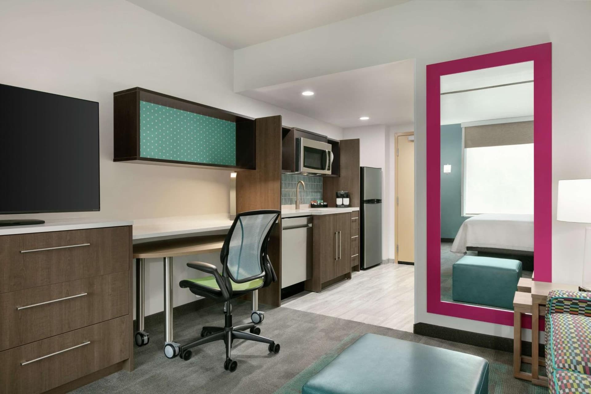 Home2 Suites By Hilton Norfolk Airport gallery photo in Norfolk, VA — image 11