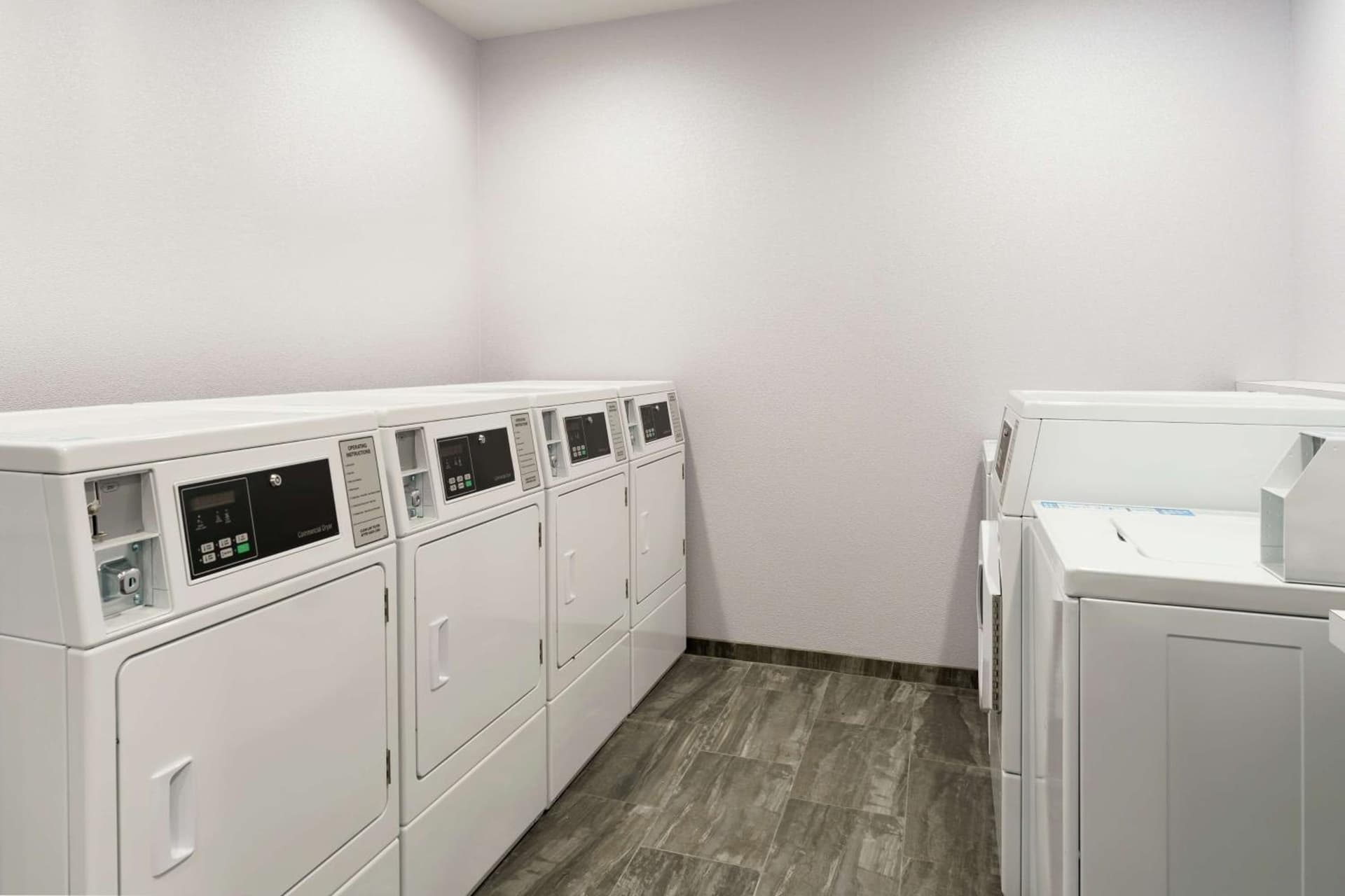 Home2 Suites By Hilton Norfolk Airport gallery photo in Norfolk, VA — image 27