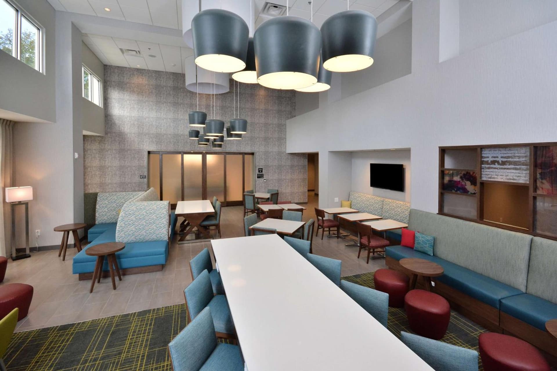 Hampton Inn & Suites Charlotte North I 485 gallery photo in Charlotte, NC — image 61