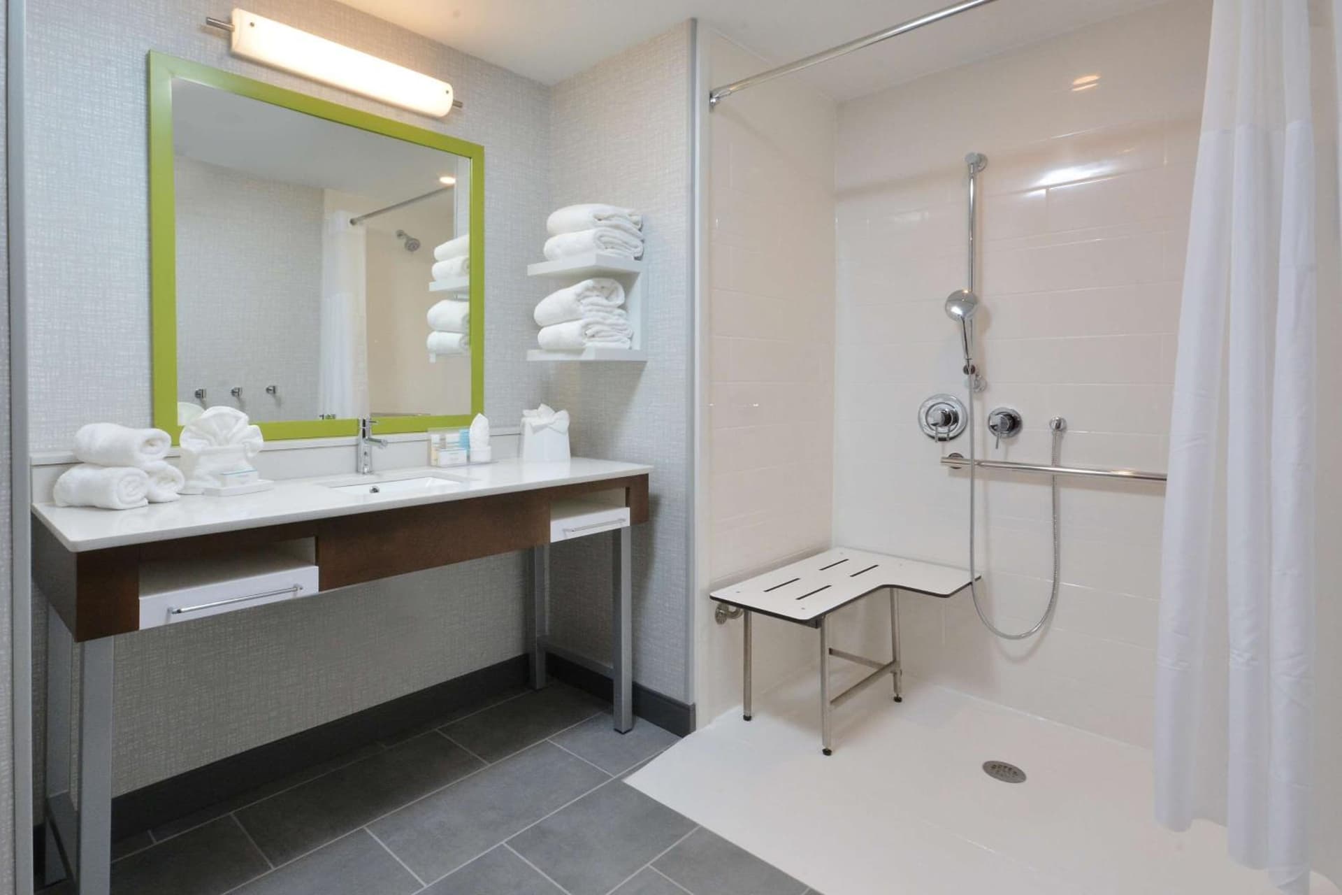 Hampton Inn & Suites Charlotte North I 485 gallery photo in Charlotte, NC — image 26