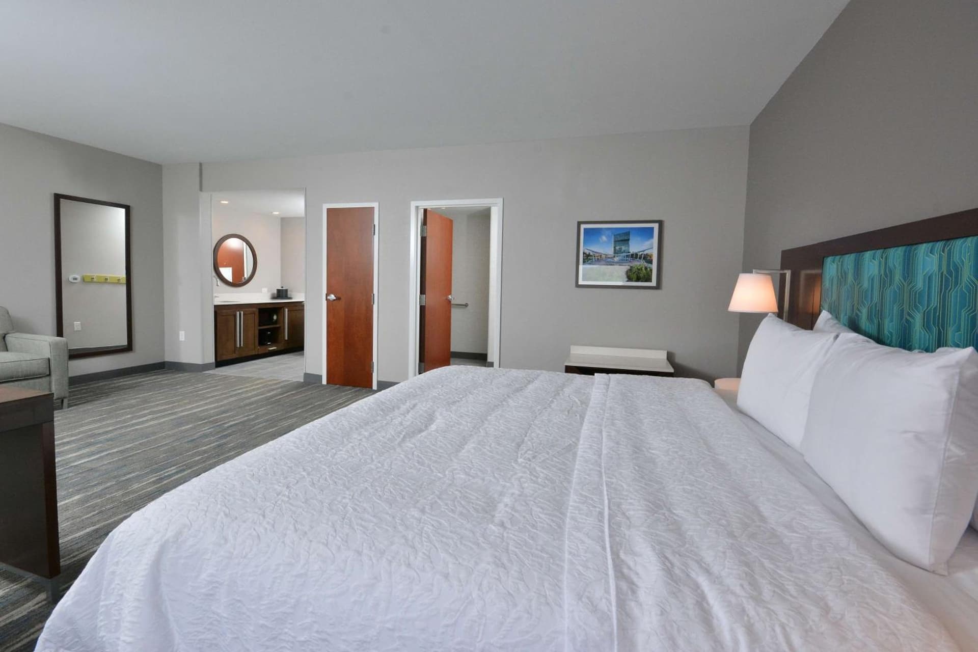 Hampton Inn & Suites Charlotte North I 485 gallery photo in Charlotte, NC — image 22
