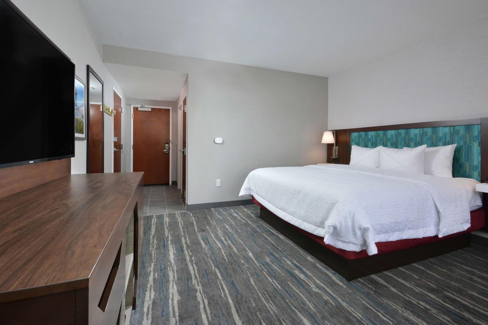 Hampton Inn & Suites Charlotte North I 485 gallery photo in Charlotte, NC — image 18
