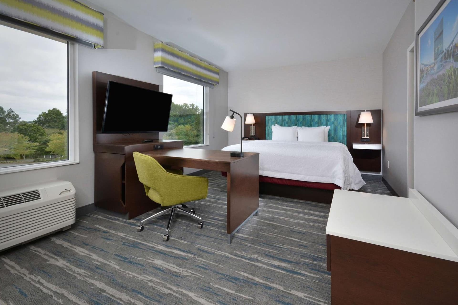 Hampton Inn & Suites Charlotte North I 485 gallery photo in Charlotte, NC — image 76