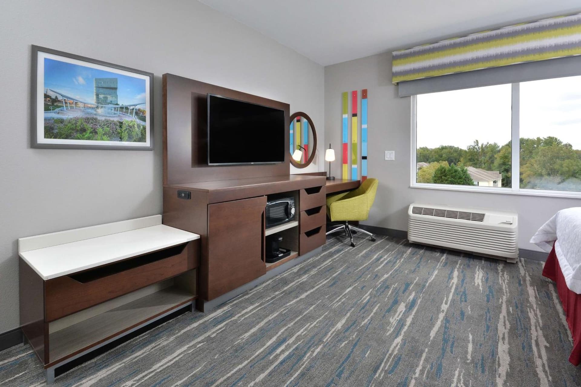 Hampton Inn & Suites Charlotte North I 485 gallery photo in Charlotte, NC — image 51