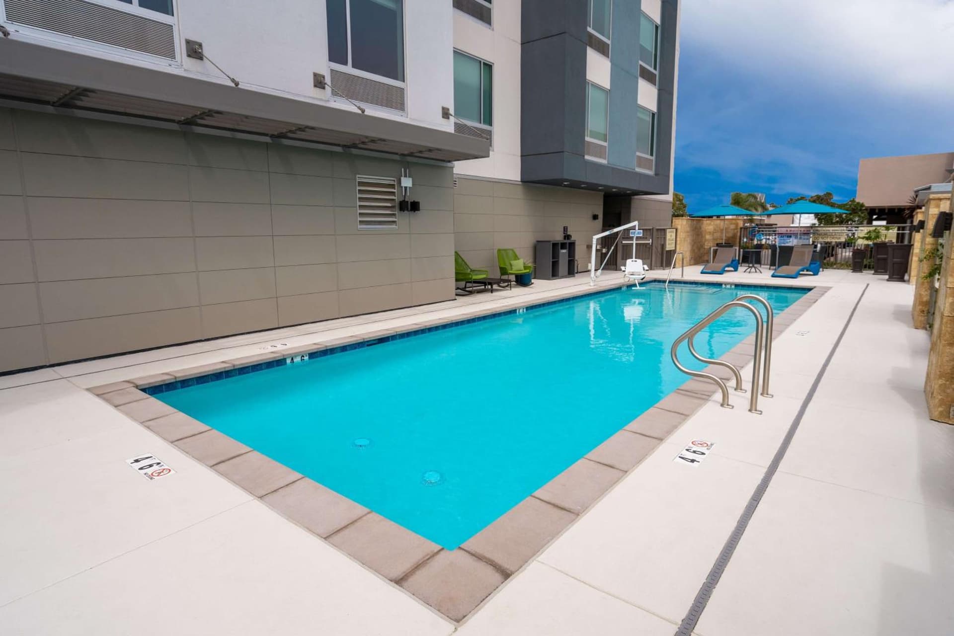 Hampton Inn & Suites Imperial Beach San Diego, Ca gallery photo in Imperial Beach, CA — image 29