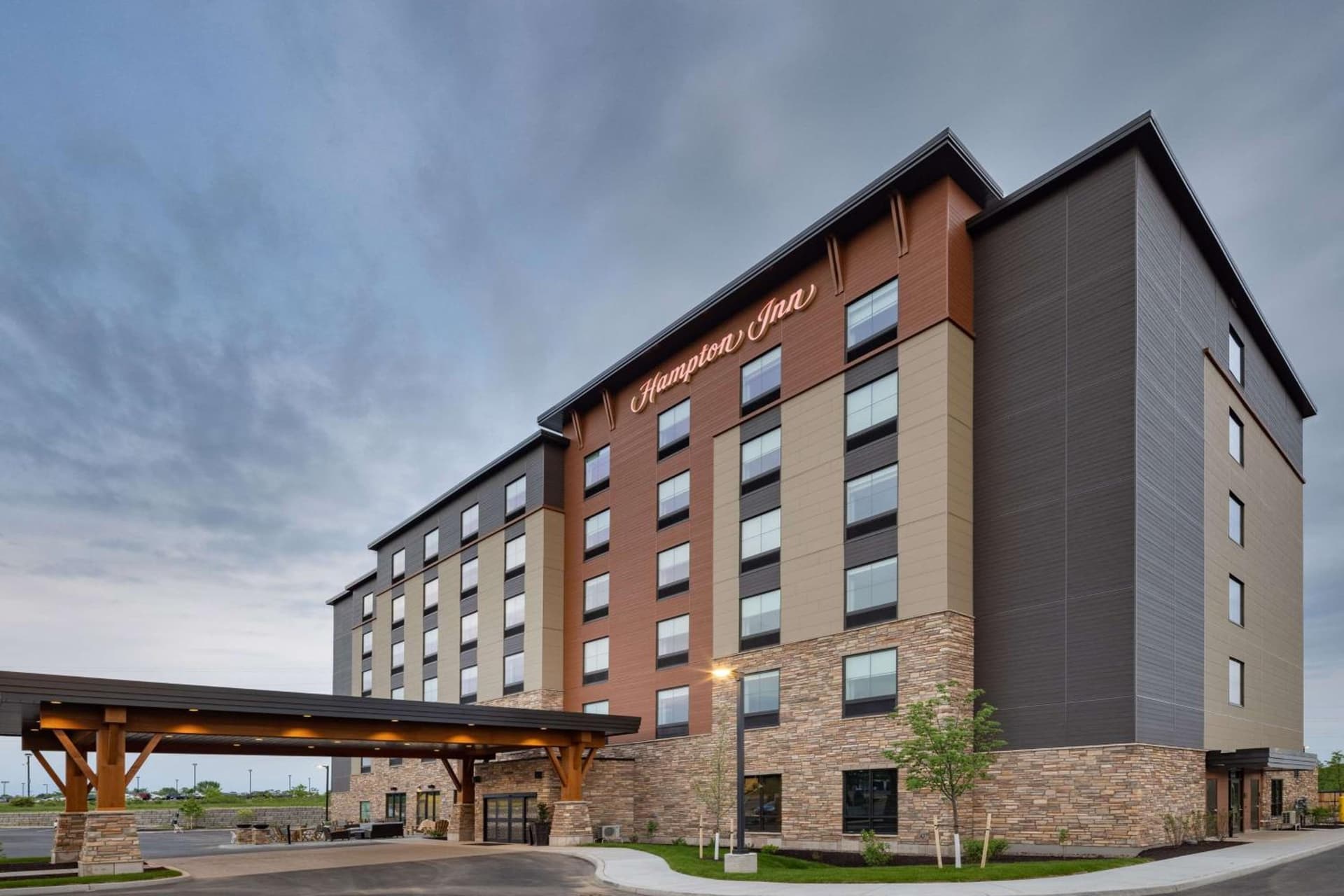 Hampton Inn by Hilton Verona at Turning Stone property views in Verona — gallery photo 3