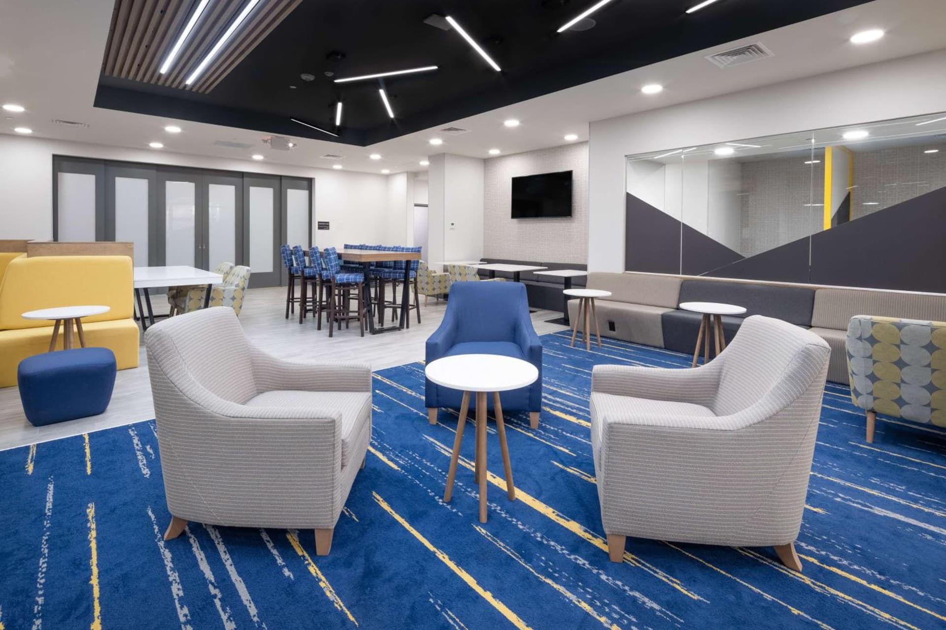 Hampton Inn by Hilton Verona at Turning Stone gallery photo in Verona — image 14