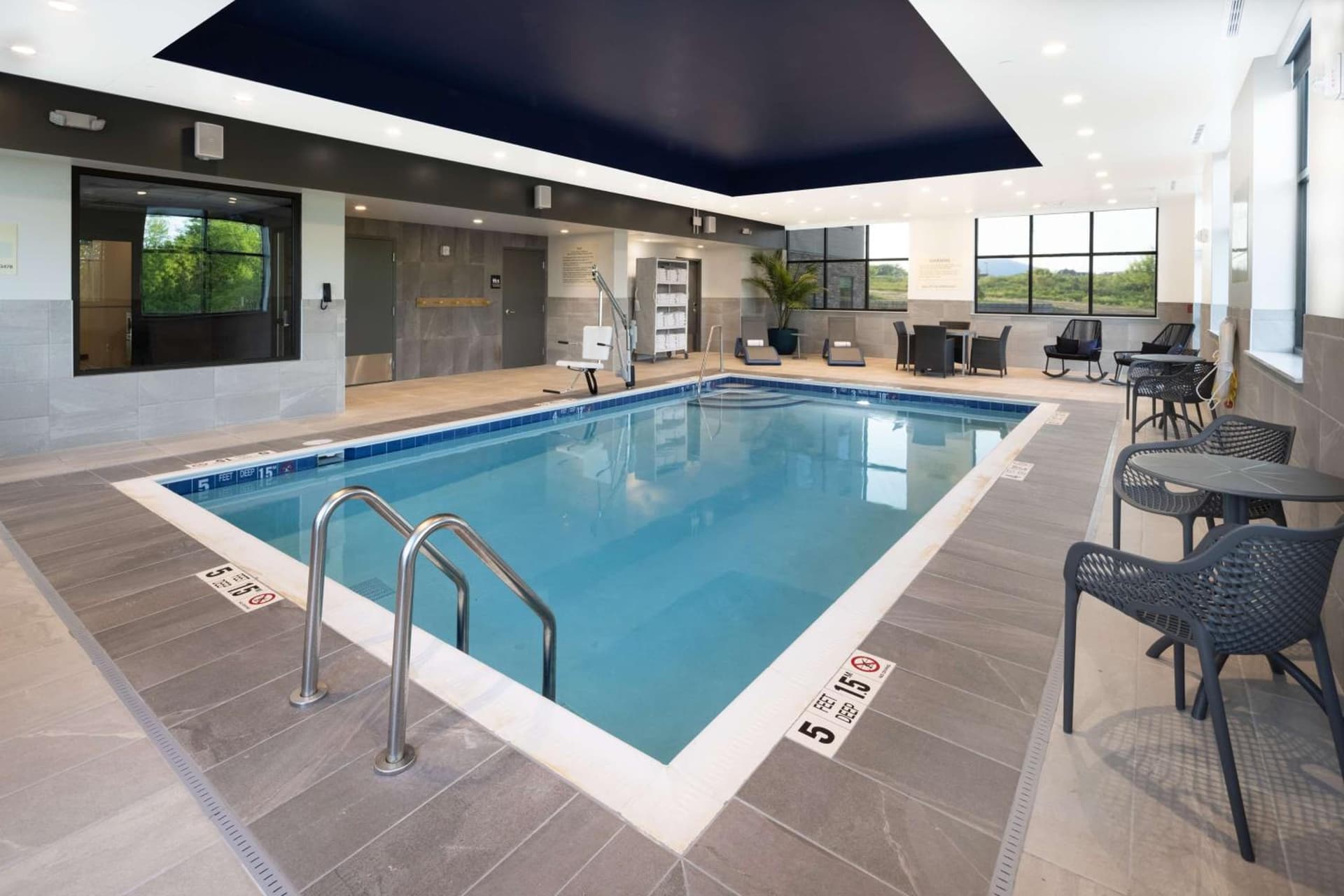 Hampton Inn by Hilton Verona at Turning Stone gallery photo in Verona — image 26