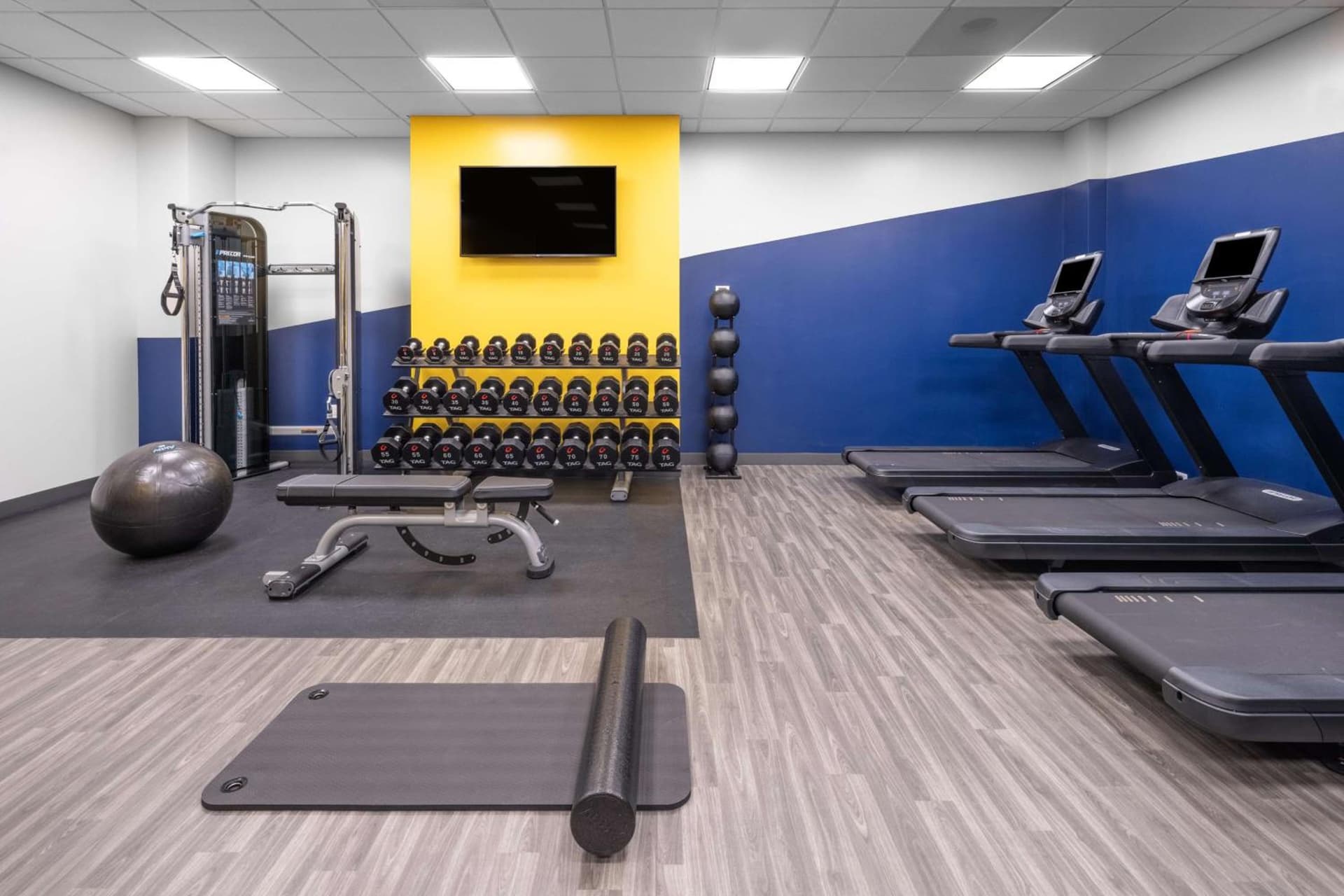 Hampton Inn by Hilton Verona at Turning Stone gallery photo in Verona — image 31