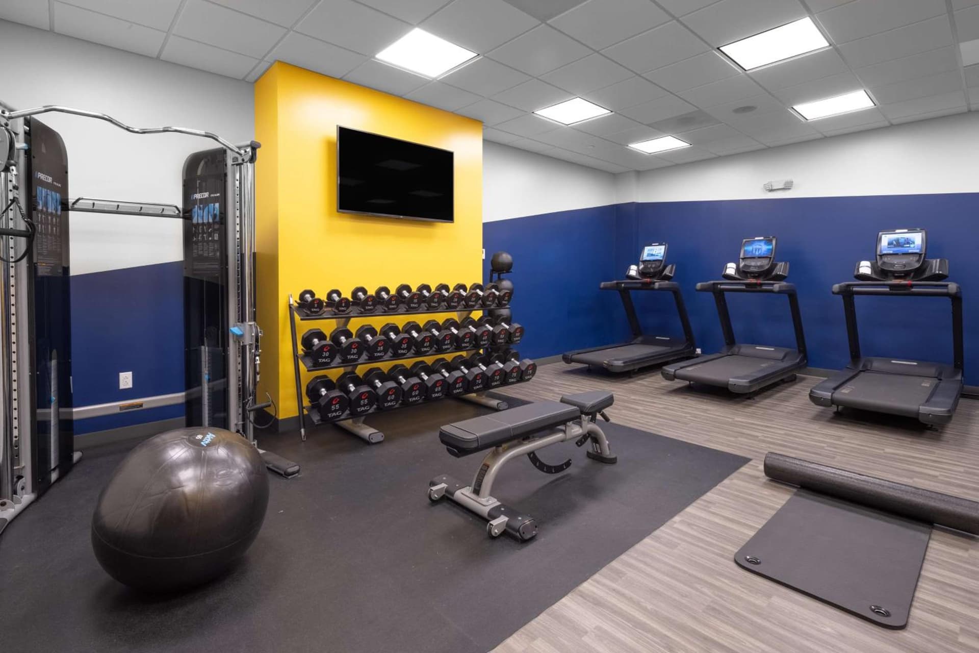 Hampton Inn by Hilton Verona at Turning Stone gallery photo in Verona — image 29