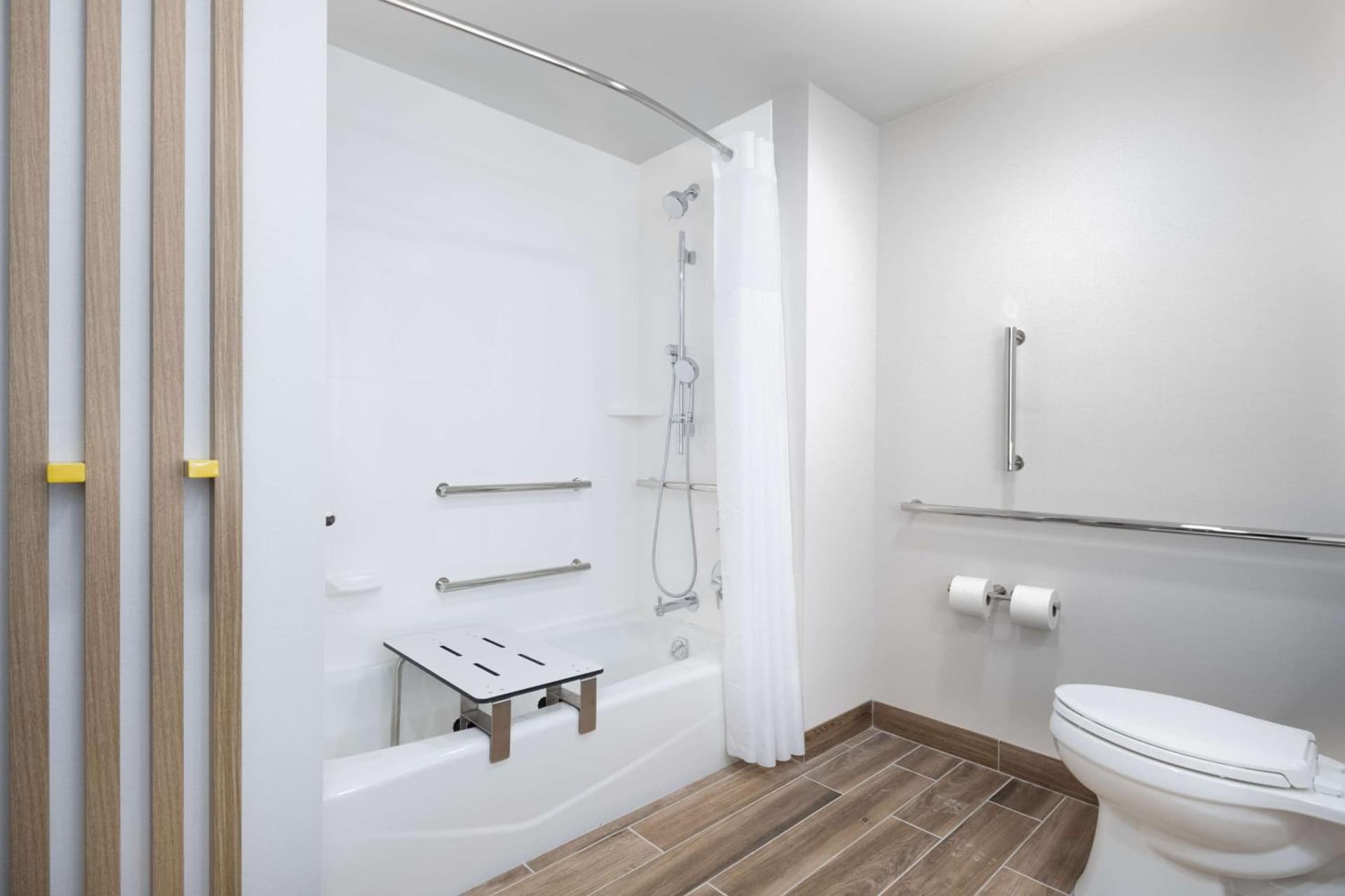 Hampton Inn by Hilton Verona at Turning Stone gallery photo in Verona — image 15
