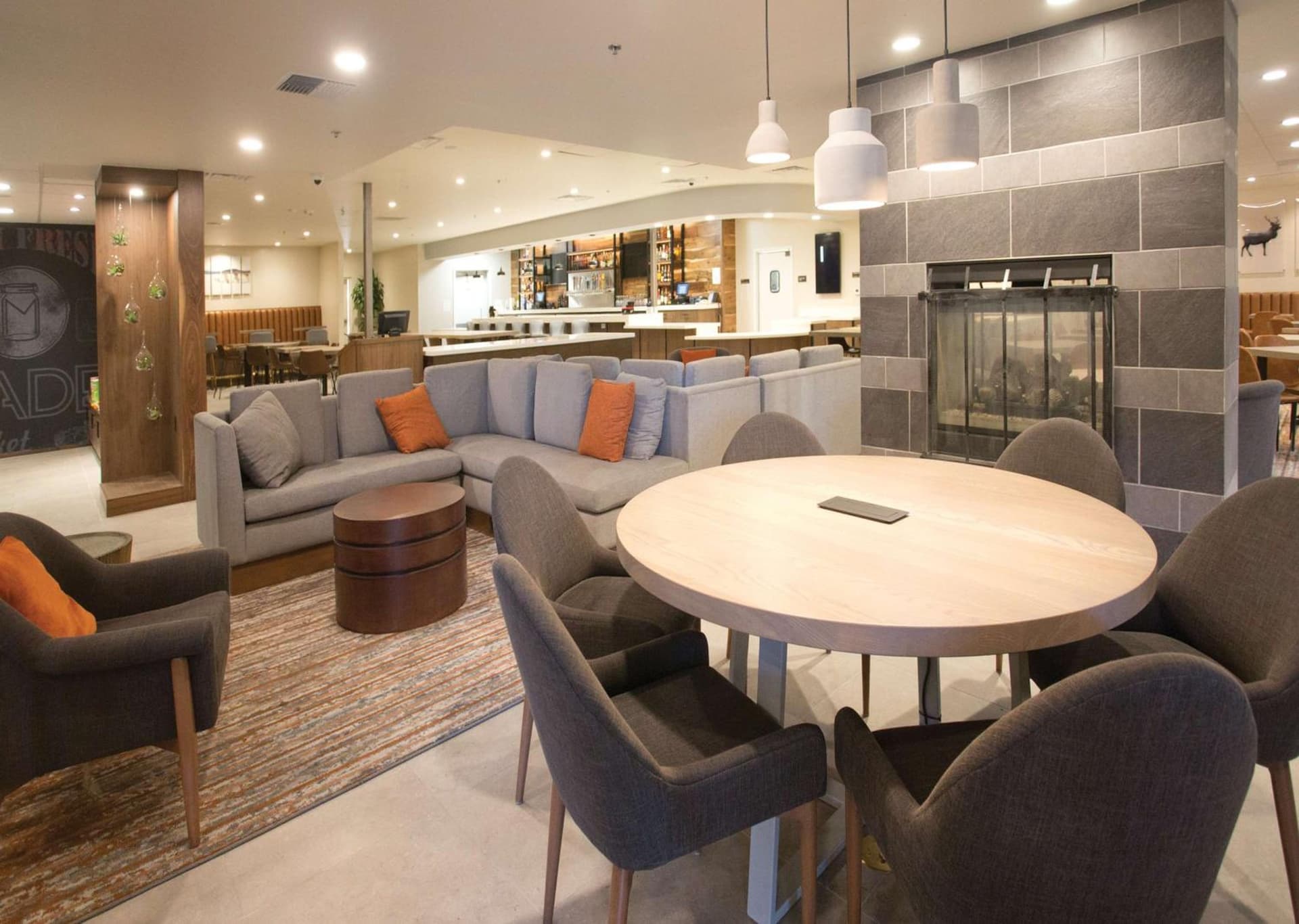 DoubleTree by Hilton Chico gallery photo in Chico, CA — image 37