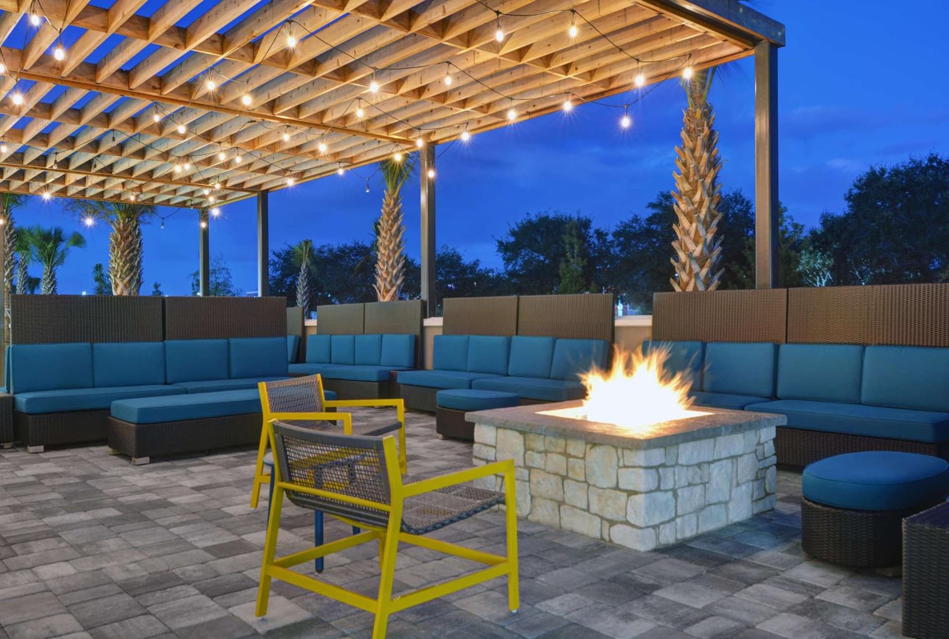 Home2 Suites By Hilton Melbourne Viera gallery photo in Melbourne, FL — image 31