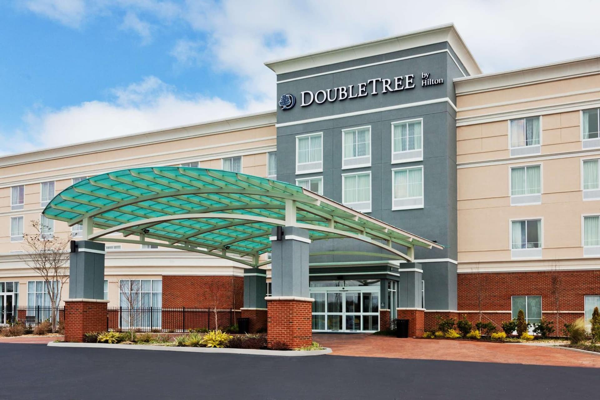 Doubletree By Hilton Dothan, Al — hotel in Dothan, Alabama