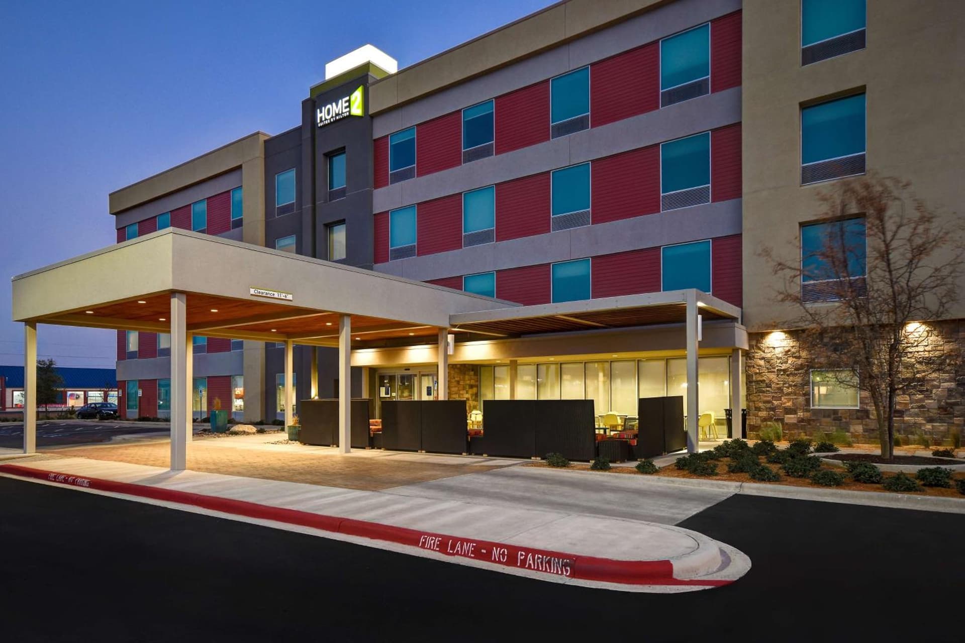 Home2 Suites By Hilton Odessa interior in Odessa, TX — gallery photo 2