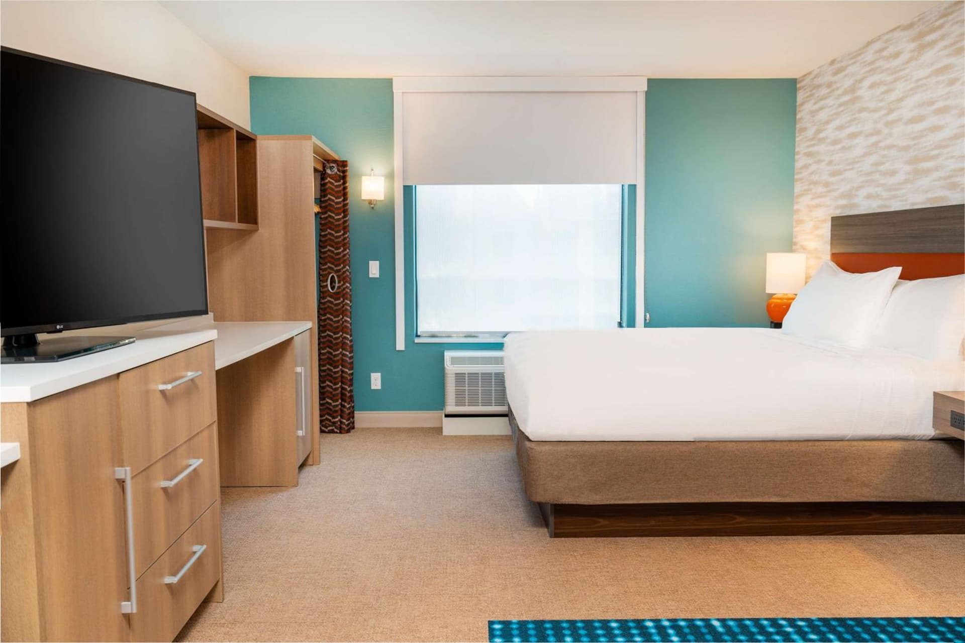 Home2 Suites Corona, Ca gallery photo in Corona, CA — image 37