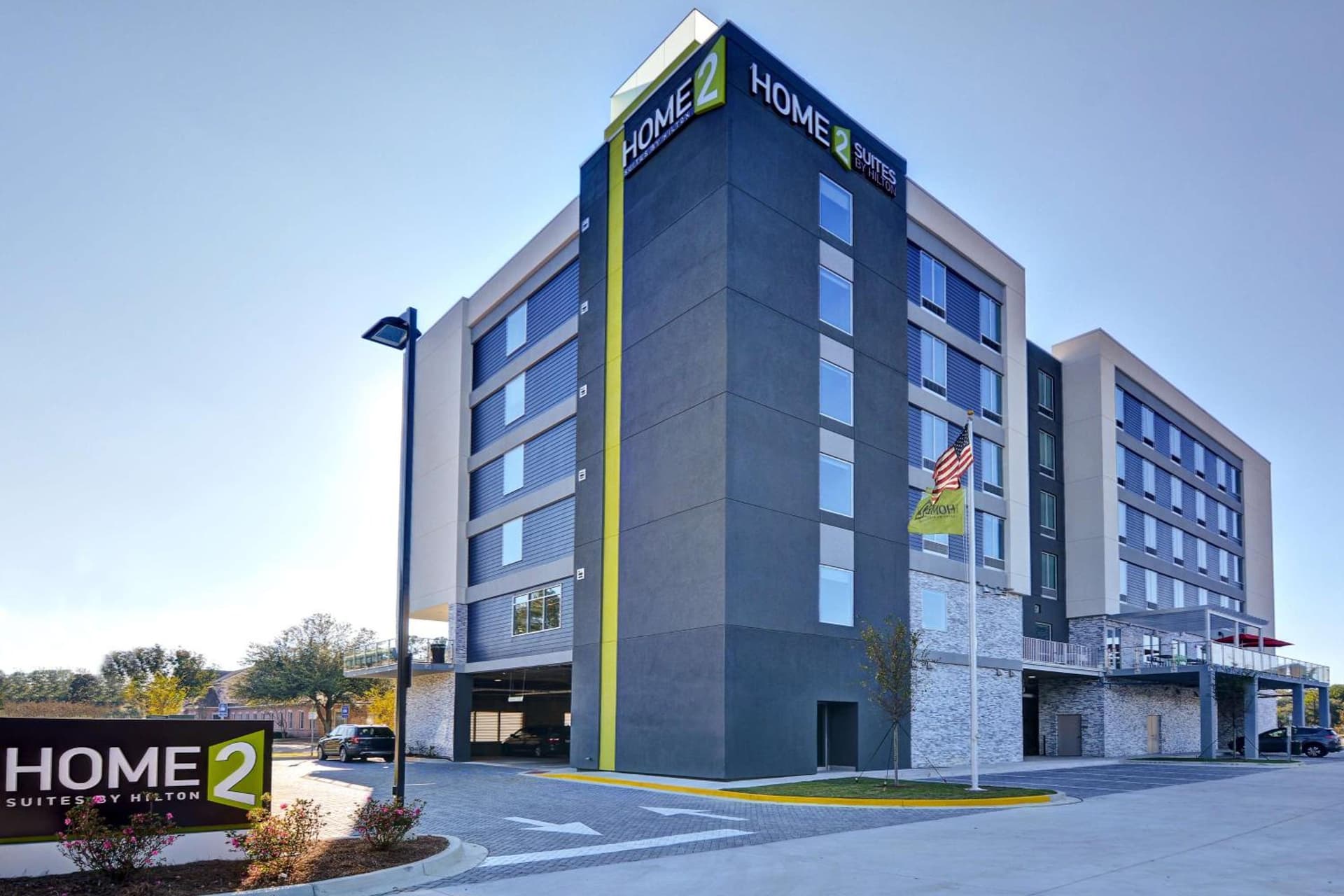 Home2 Suites By Hilton Savannah Midtown, Ga featured exterior or lobby in Savannah, GA — similar hotel