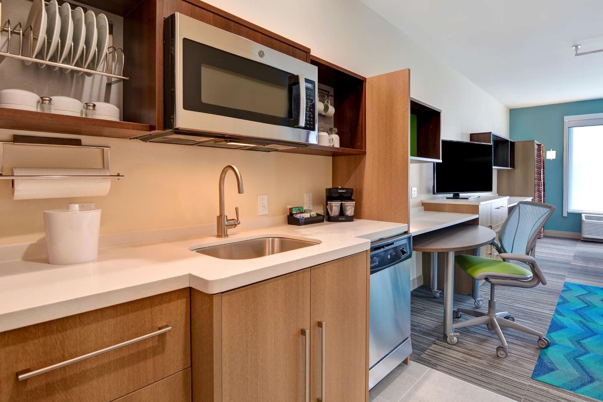 Home2 Suites By Hilton Savannah Midtown, Ga property views in Savannah, GA — gallery photo 3