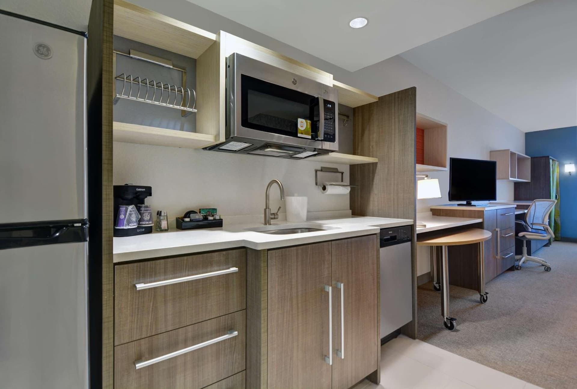 Home2 Suites By Hilton Largo, Fl gallery photo in Largo, FL — image 6