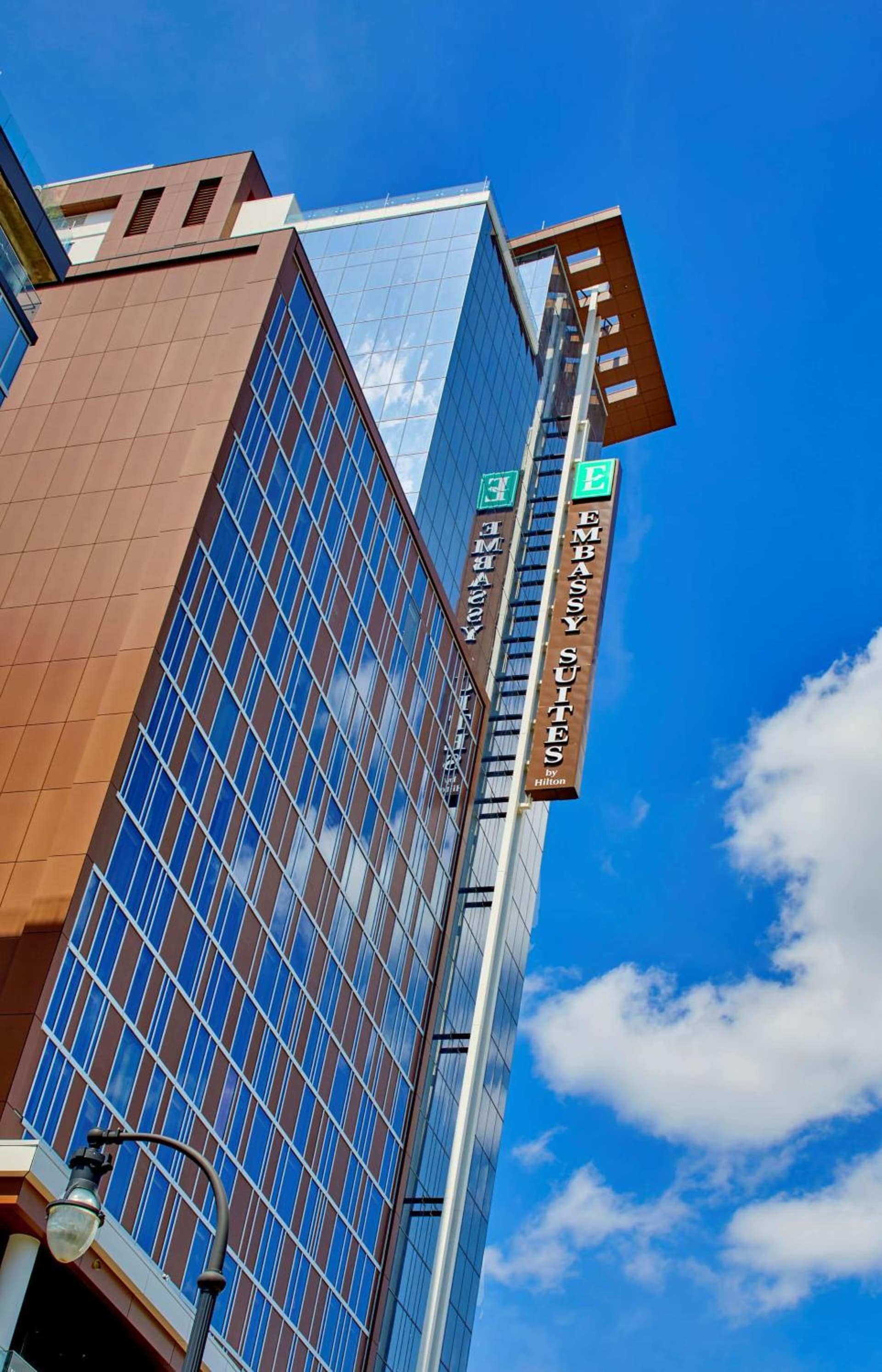 Embassy Suites by Hilton Nashville Downtown property views in Nashville, TN — gallery photo 3