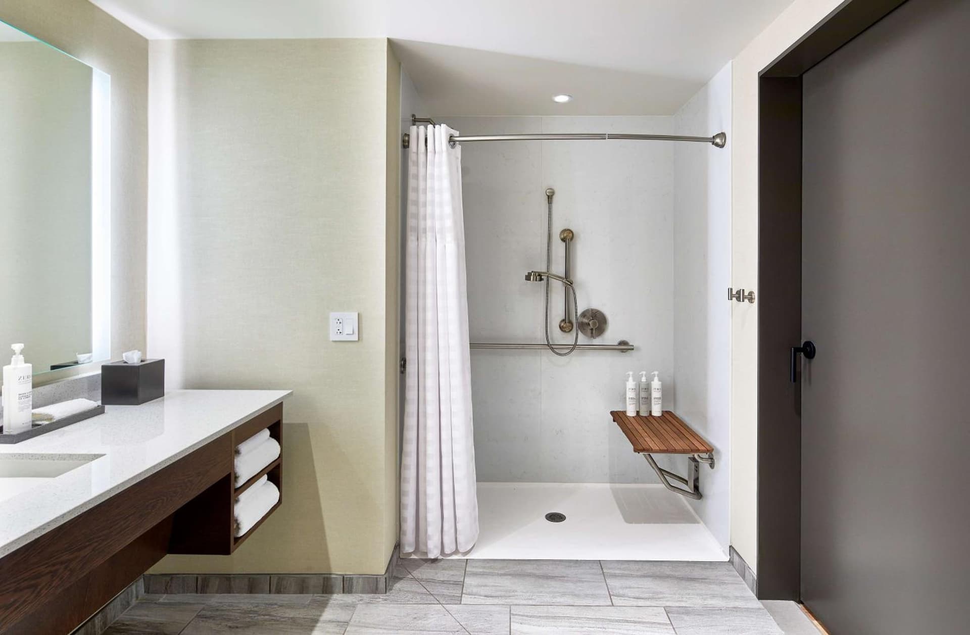 Embassy Suites by Hilton Nashville Downtown gallery photo in Nashville, TN — image 39