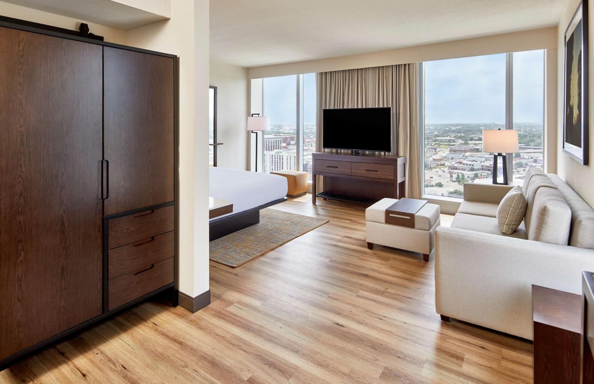 Embassy Suites by Hilton Nashville Downtown gallery photo in Nashville, TN — image 68