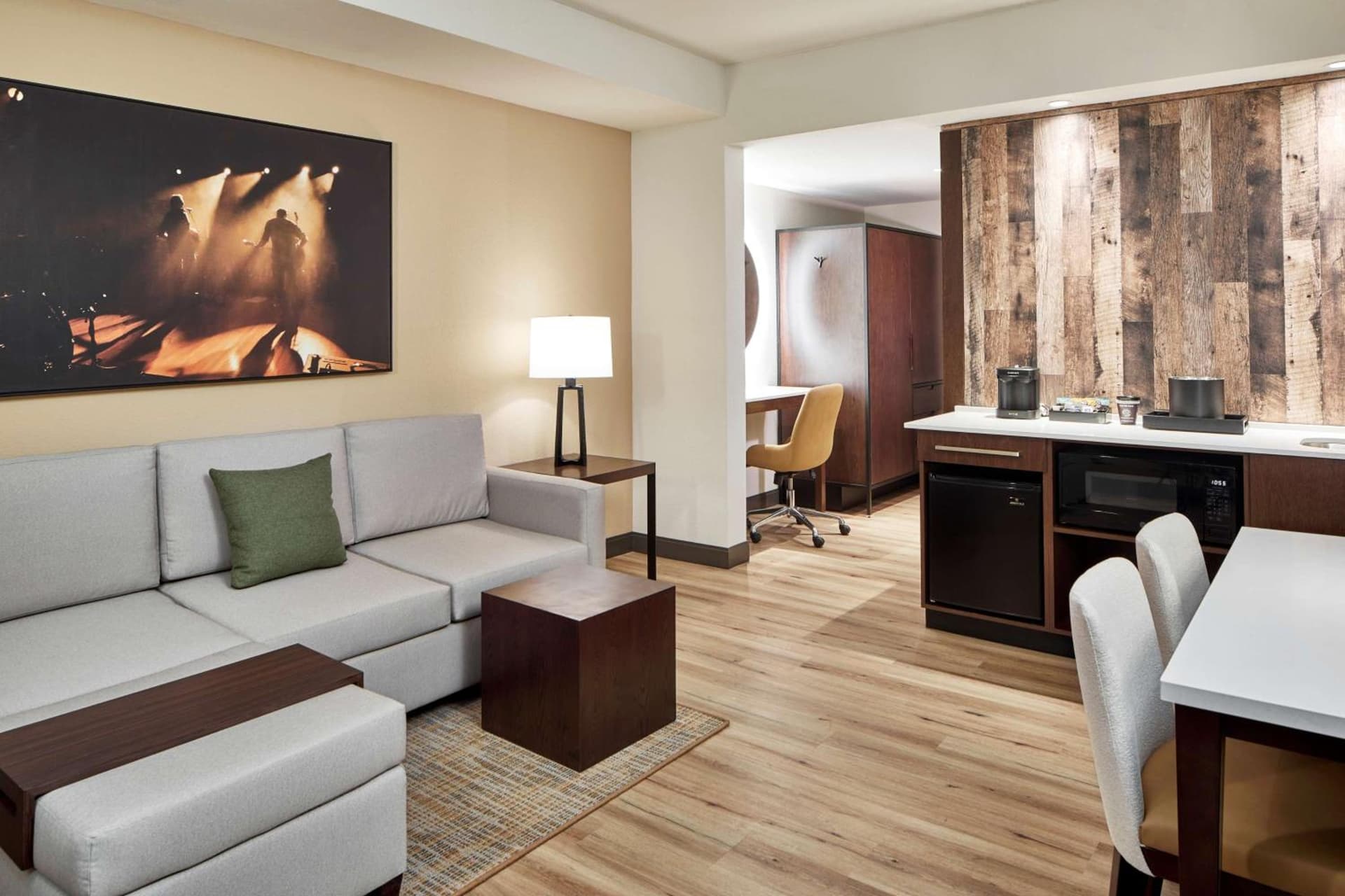 Embassy Suites by Hilton Nashville Downtown gallery photo in Nashville, TN — image 67