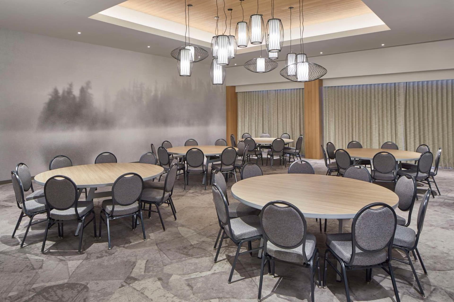 Embassy Suites by Hilton Nashville Downtown gallery photo in Nashville, TN — image 15
