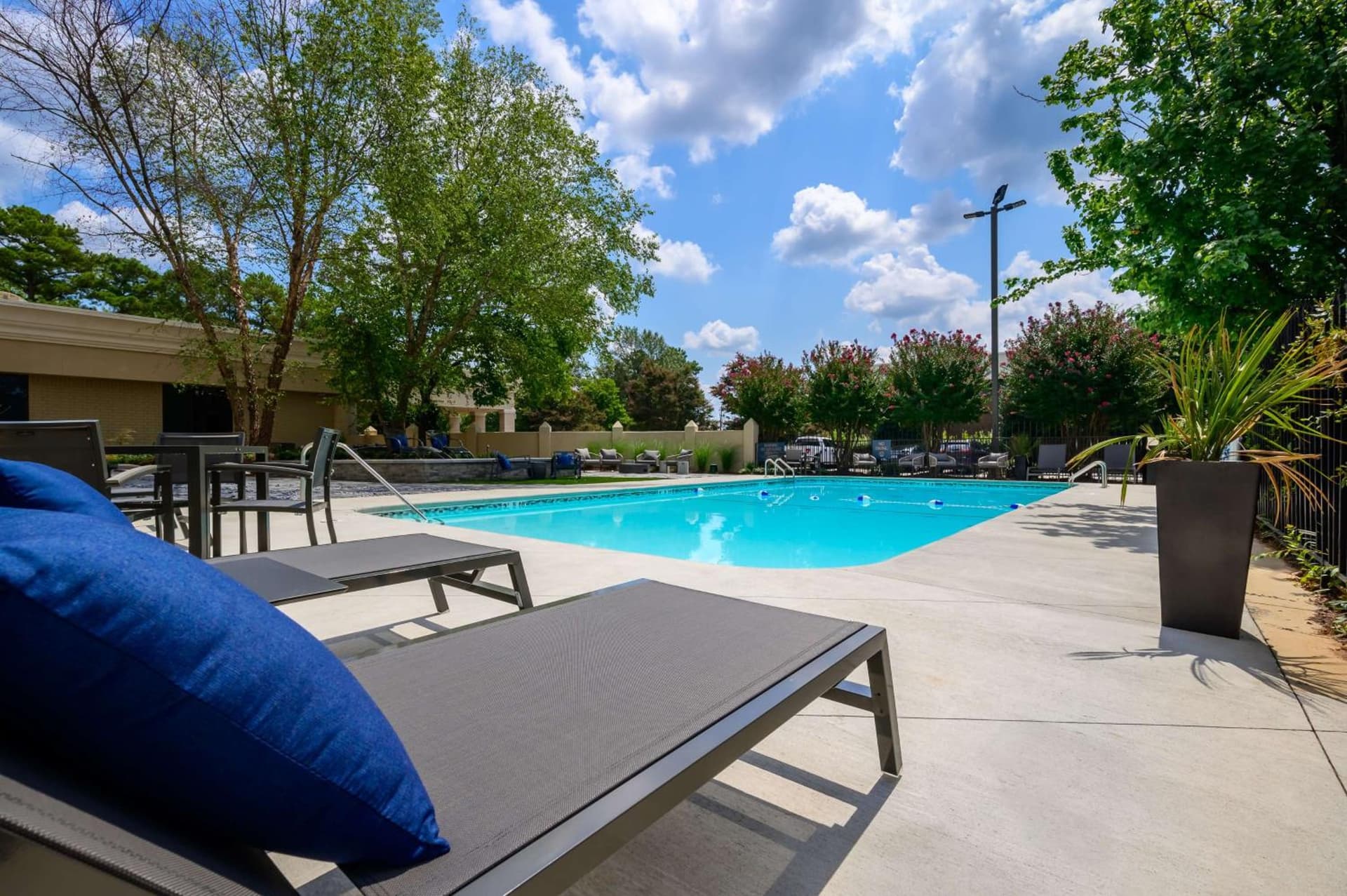 DoubleTree by Hilton Raleigh Midtown, NC gallery photo in Raleigh, NC — image 5