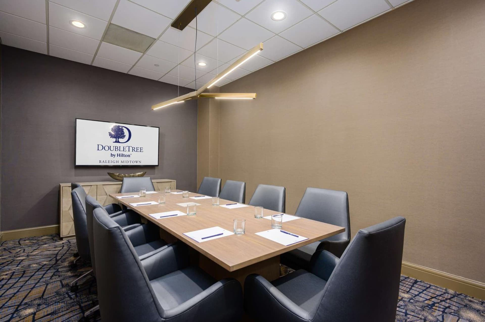 DoubleTree by Hilton Raleigh Midtown, NC property views in Raleigh, NC — gallery photo 3