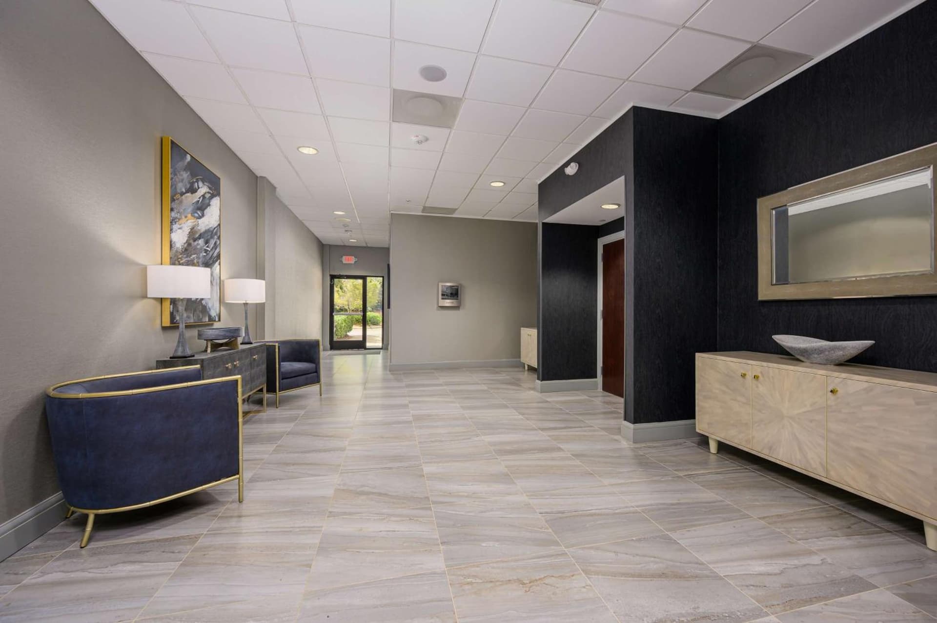 DoubleTree by Hilton Raleigh Midtown, NC gallery photo in Raleigh, NC — image 24