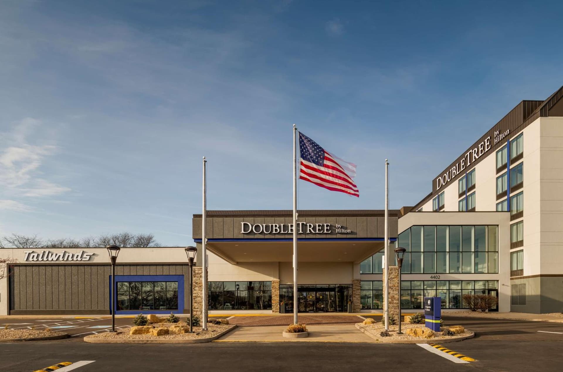 Doubletree By Hilton Madison East interior in Madison, WI — gallery photo 2