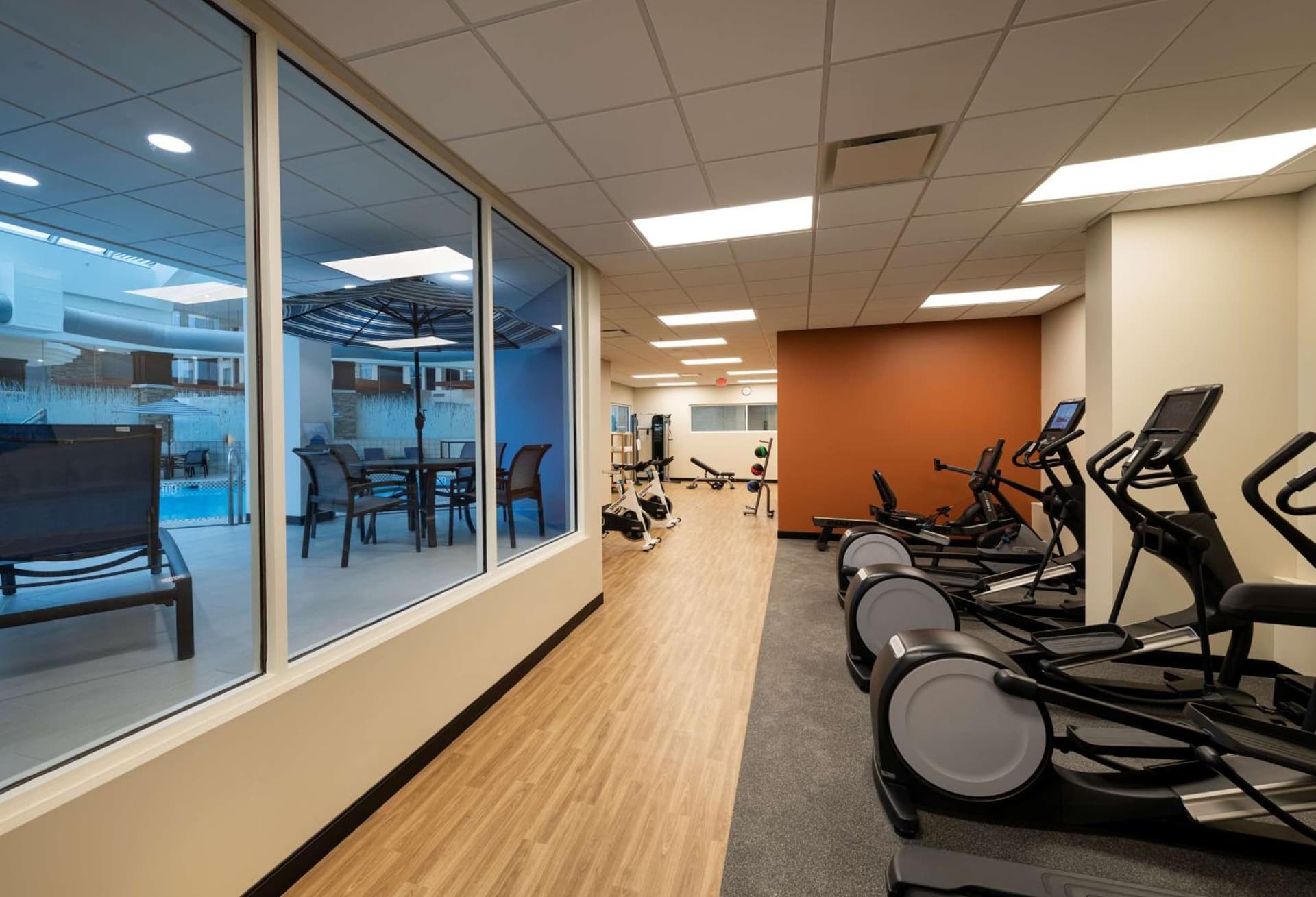 Doubletree By Hilton Madison East gallery photo in Madison, WI — image 61