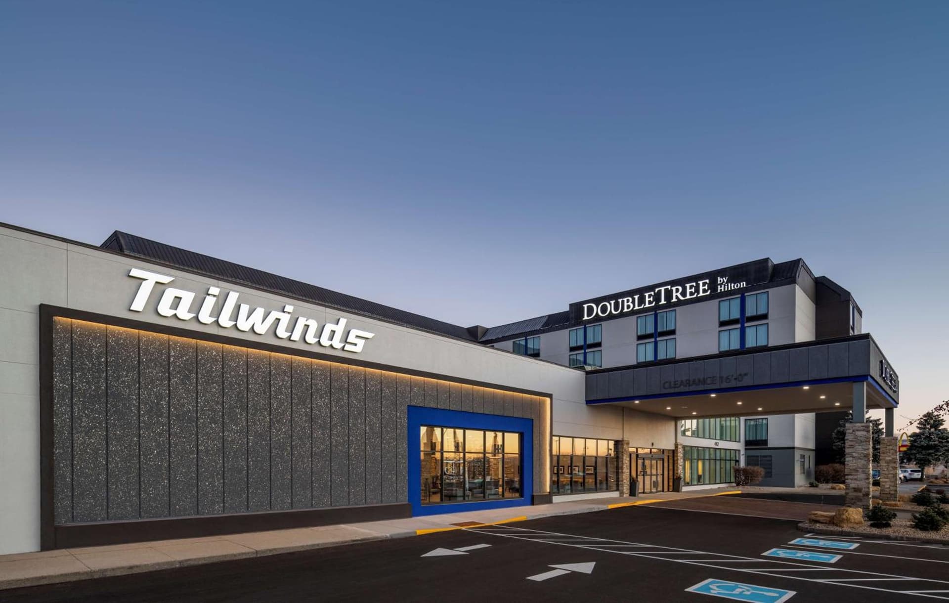Doubletree By Hilton Madison East — hotel in Madison, Wisconsin