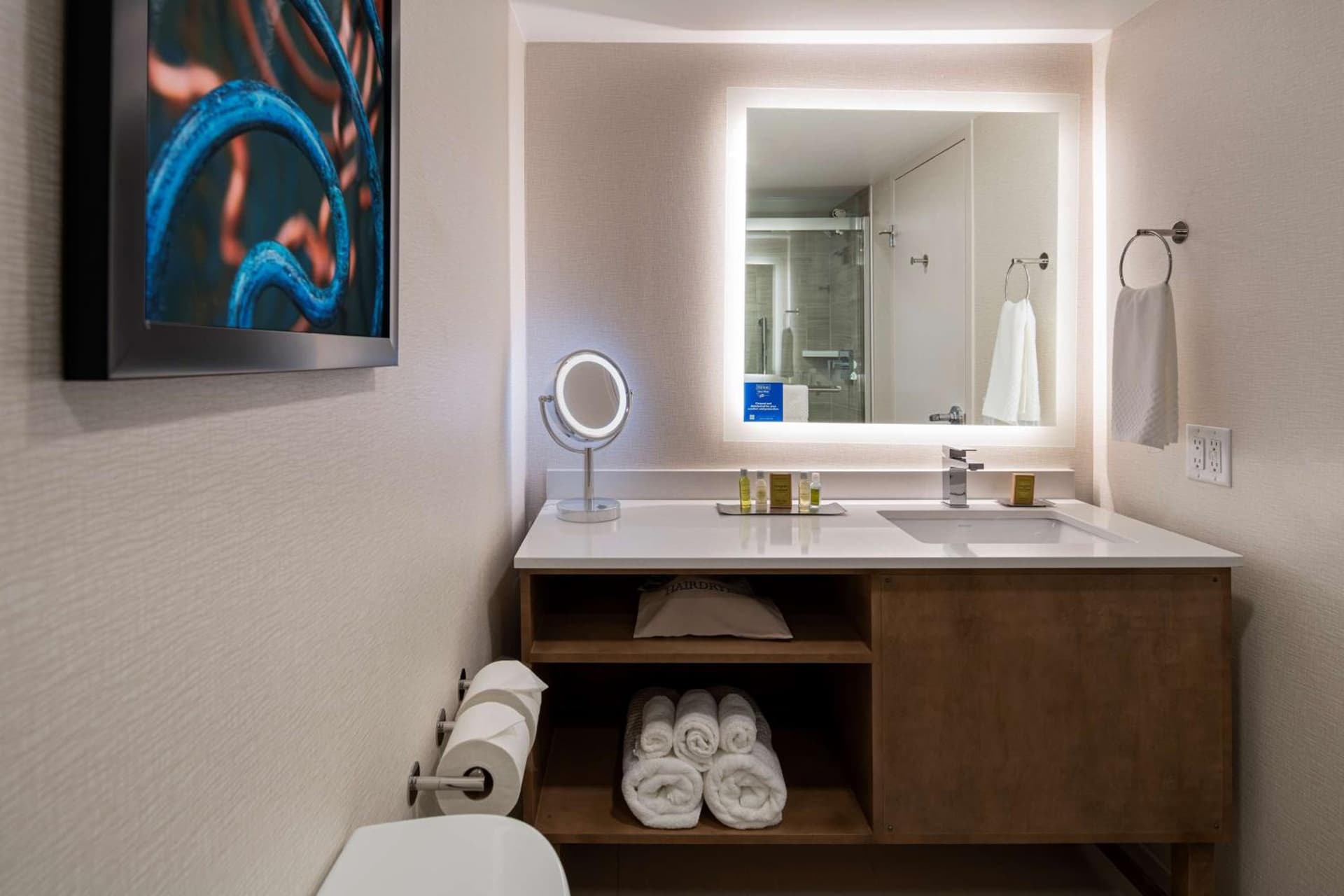 Doubletree By Hilton Madison East gallery photo in Madison, WI — image 64