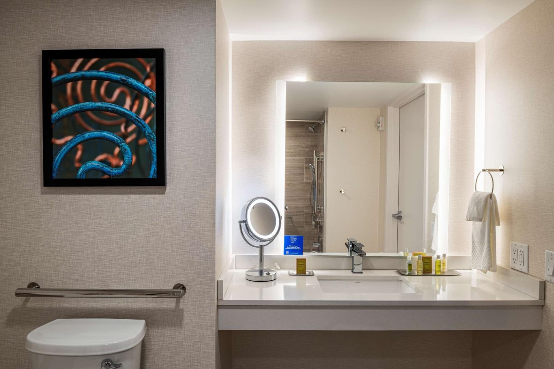 Doubletree By Hilton Madison East gallery photo in Madison, WI — image 60