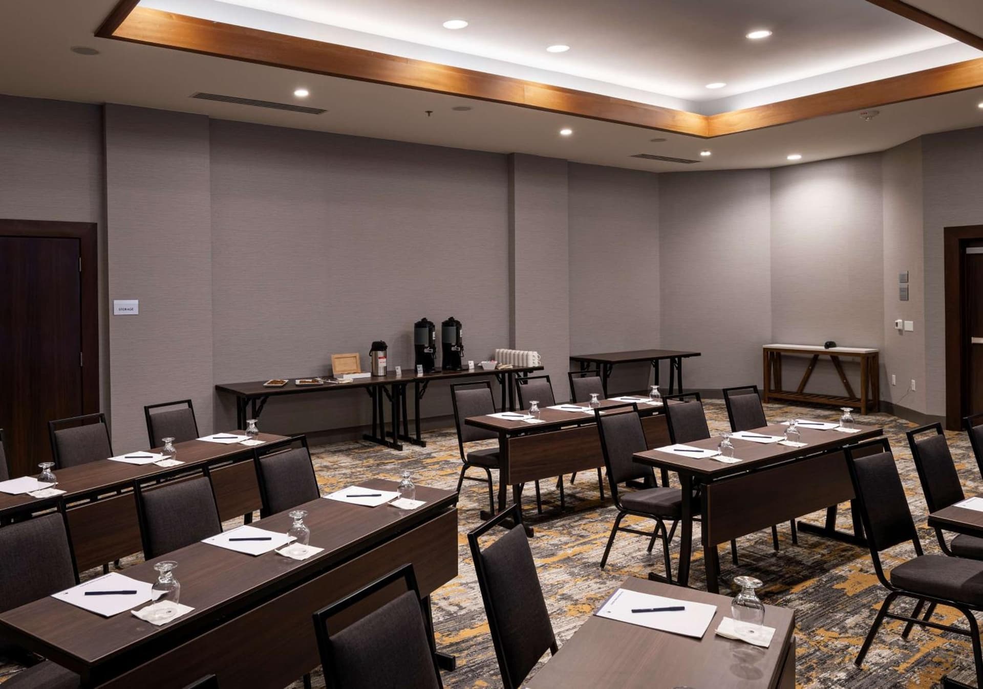Doubletree By Hilton Madison East gallery photo in Madison, WI — image 38