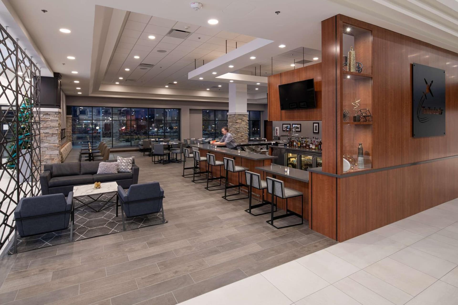 Doubletree By Hilton Madison East gallery photo in Madison, WI — image 29