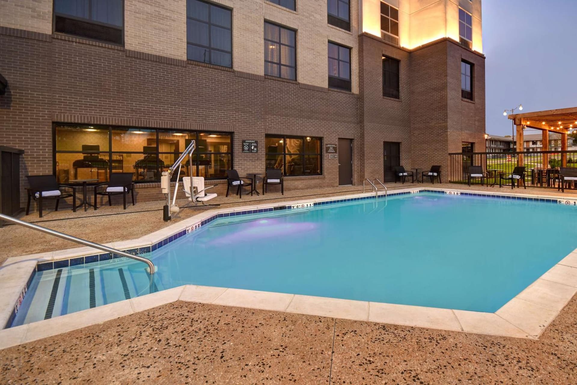 Homewood Suites by Hilton Tuscaloosa Downtown- Near Univ of Alabama gallery photo in Tuscaloosa, AL — image 14