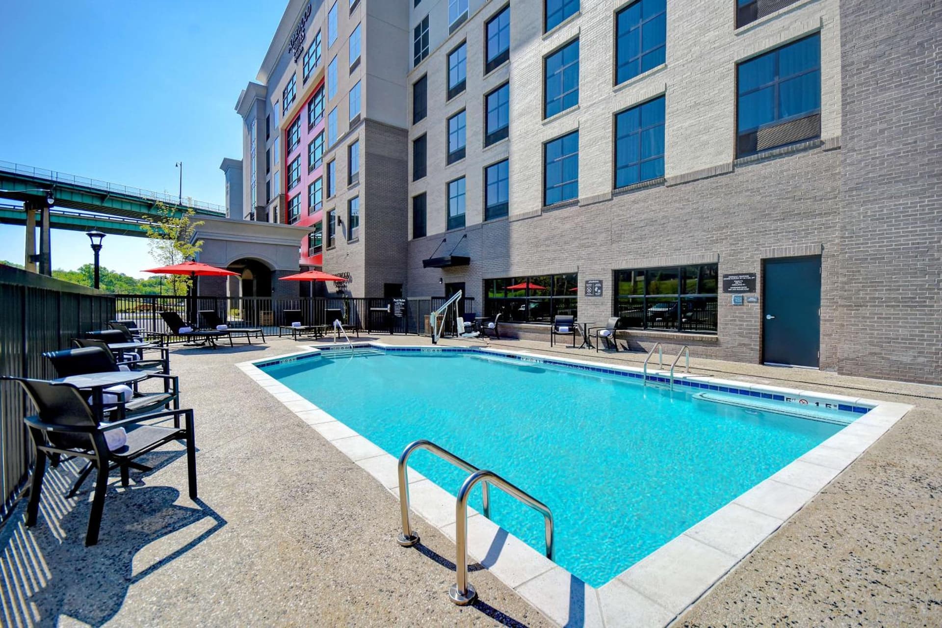 Homewood Suites by Hilton Tuscaloosa Downtown- Near Univ of Alabama gallery photo in Tuscaloosa, AL — image 7