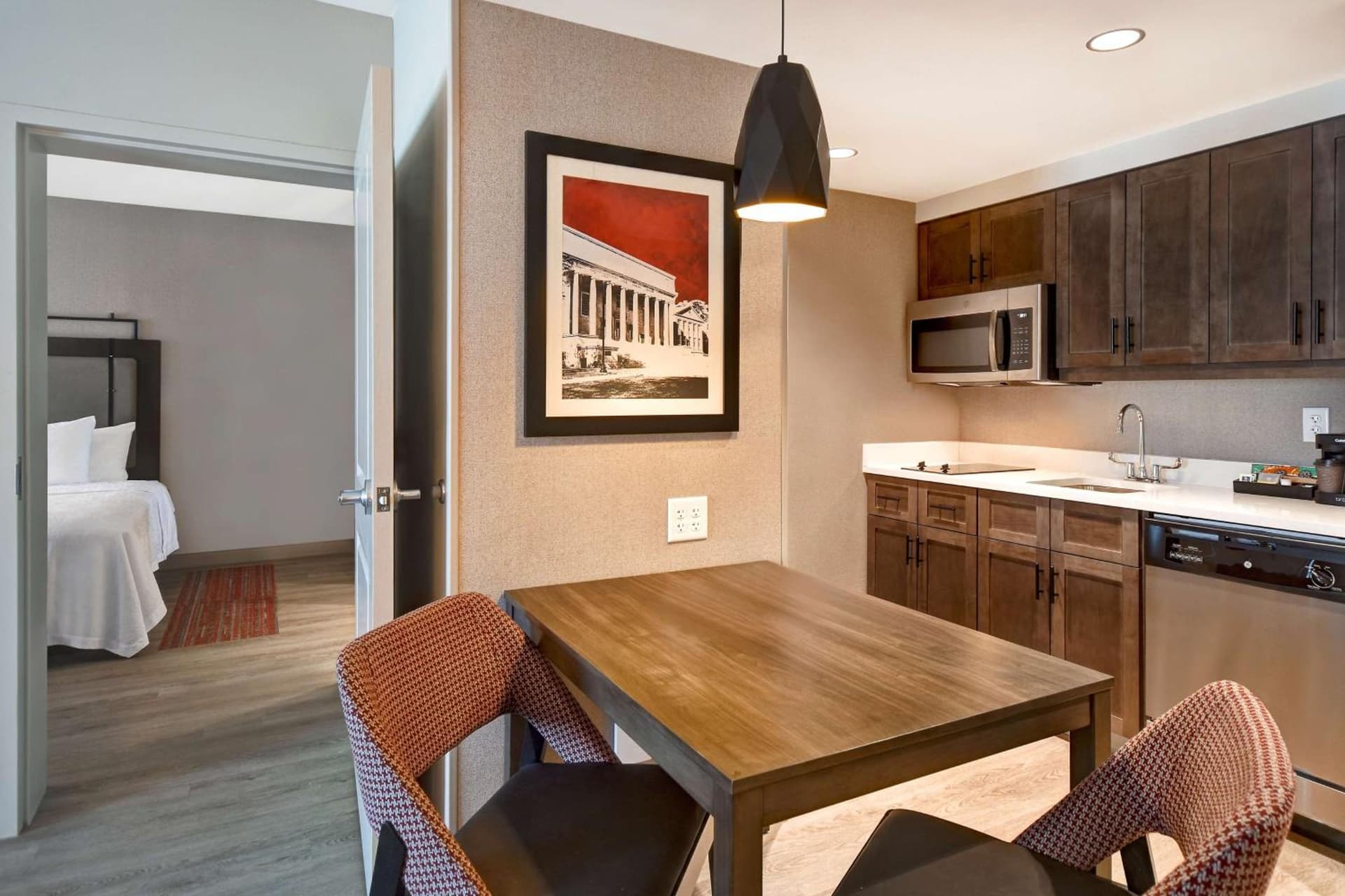 Homewood Suites by Hilton Tuscaloosa Downtown- Near Univ of Alabama gallery photo in Tuscaloosa, AL — image 17
