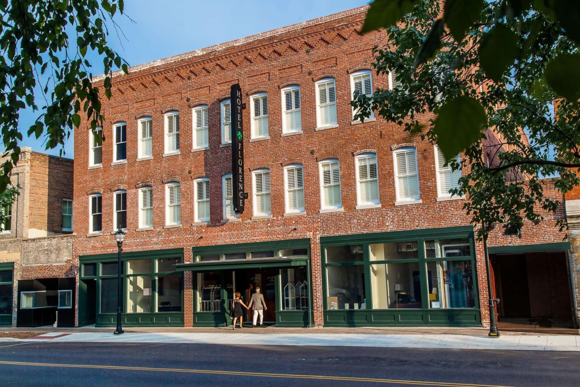 Hotel Florence, Tapestry Collection by Hilton — hotel in Florence, South Carolina