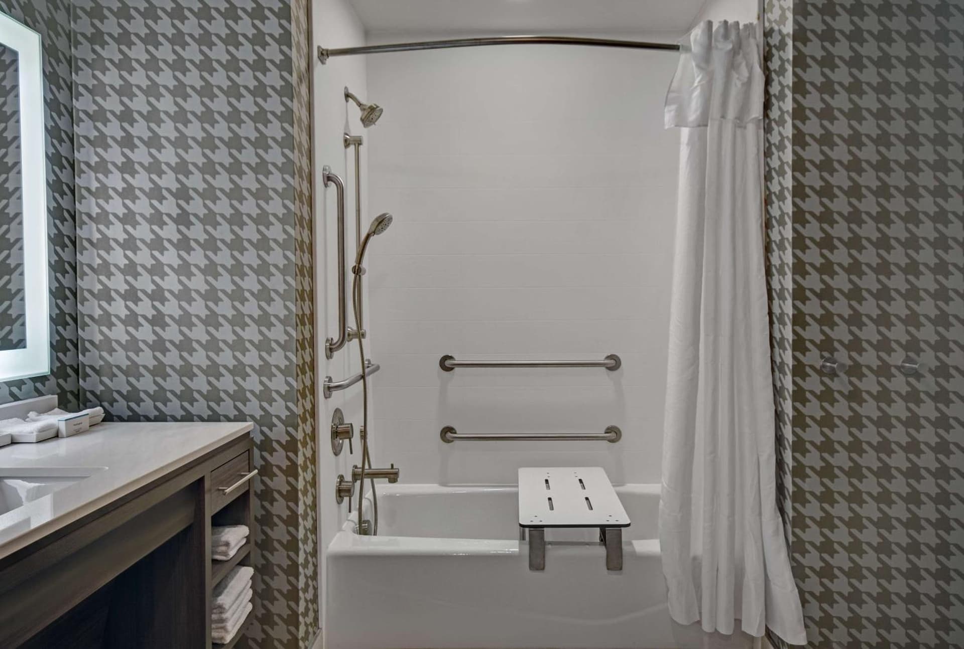 Home2 Suites By Hilton Raleigh North I-540 gallery photo in Raleigh, NC — image 28