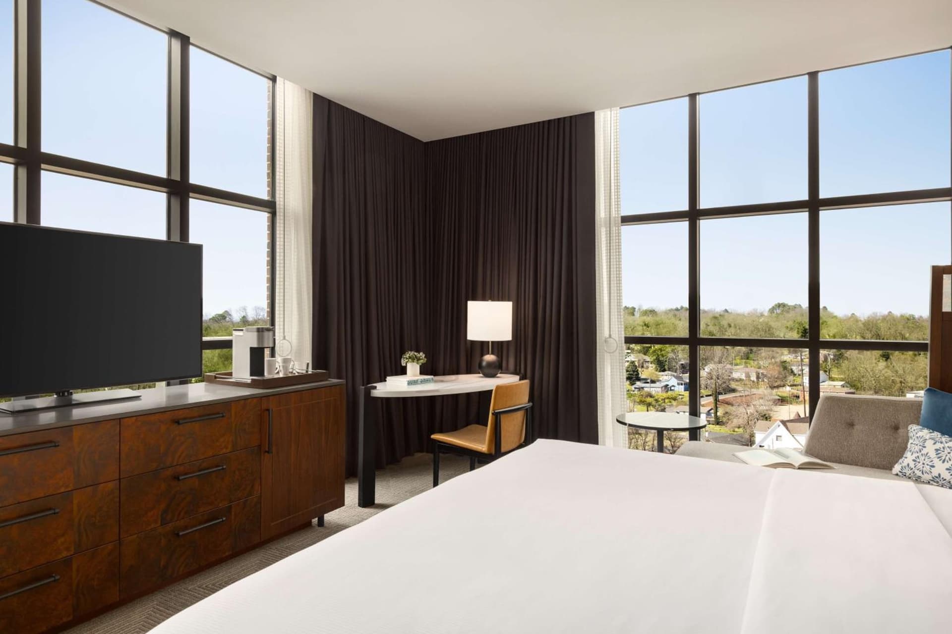 Valley Hotel Homewood Birmingham - Curio Collection By Hilton gallery photo in Birmingham, AL — image 58